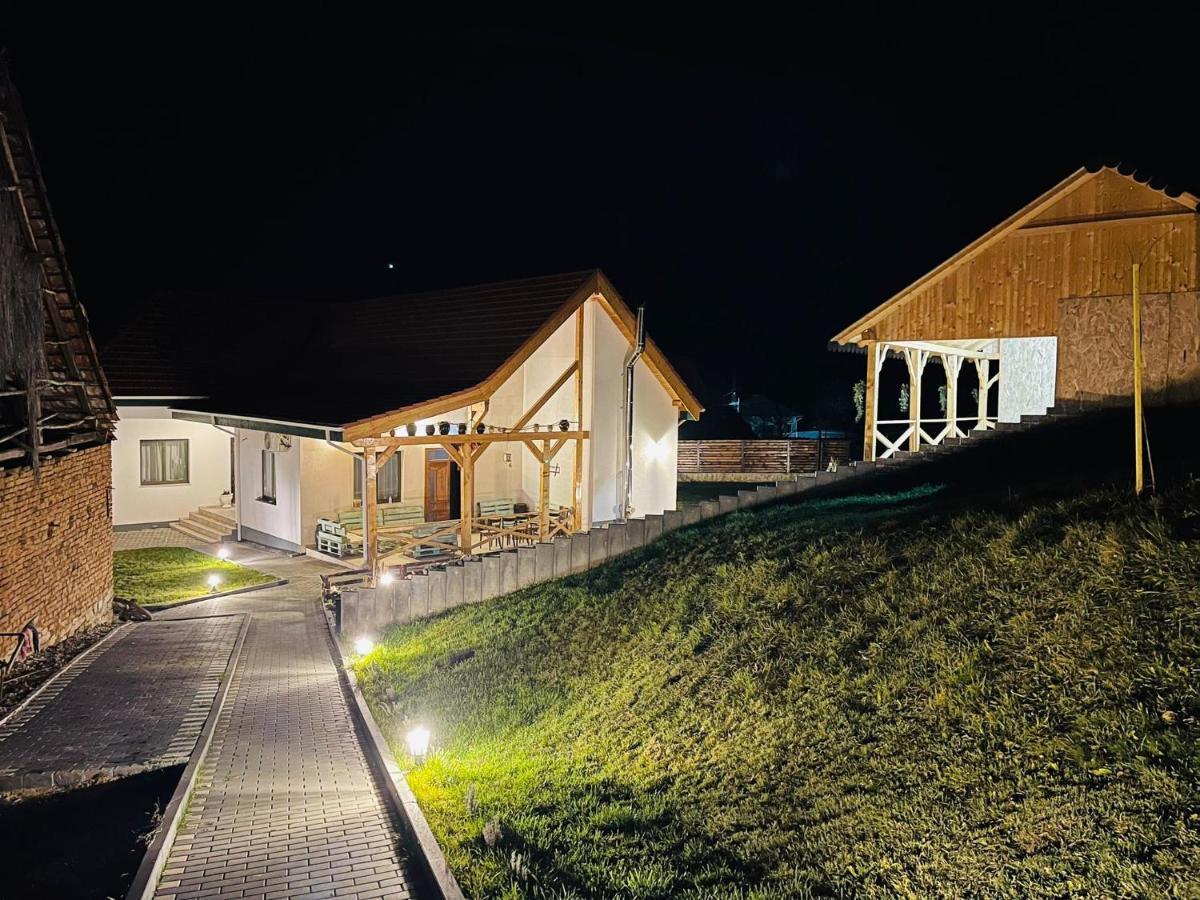Domeniul Bondarelului Hotel Ocolisu Mic Exterior photo